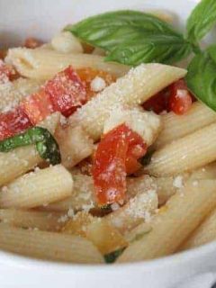 bruschetta pasta is simple and full of fresh tomatoes and basil!