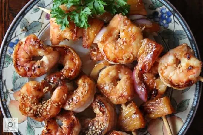 shrimp teriyaki kebabs are the best way to grab a quick dinner or appetizer meal. Use for July 4th or any dish for cookout!