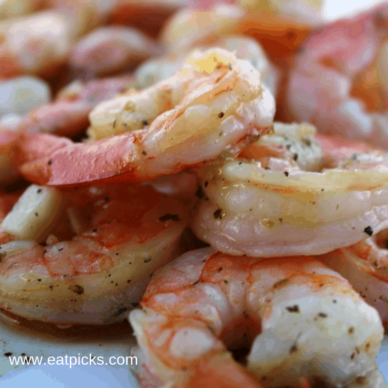 Roasted Garlic Parm Shrimp is perfect appetizer for any get together! #partyfoods #entertaining #holidays