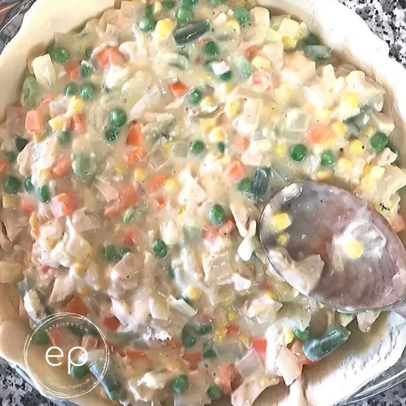 Mixed vegetables in turkey pot pie filling