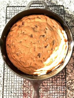 Cast iron skillet chocolate chip cookie